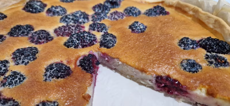Blackberry cheesecake tart